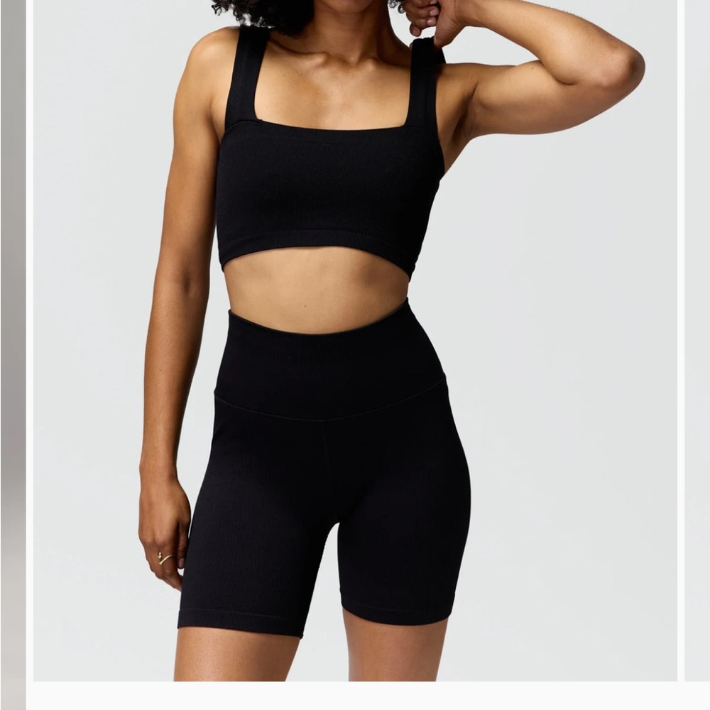 Spiritual gangster Ria seamless bra in black
